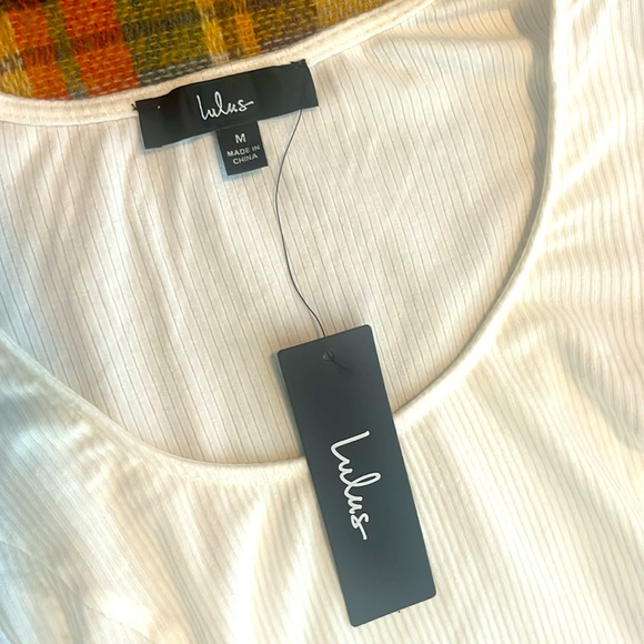 ☀️ 3 / $15 ☀️ Lulus top NWT - Picture 5 of 9